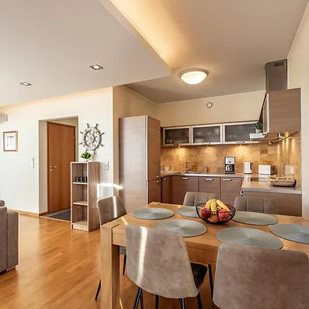 Airhome - The Admiral House Apartamento *