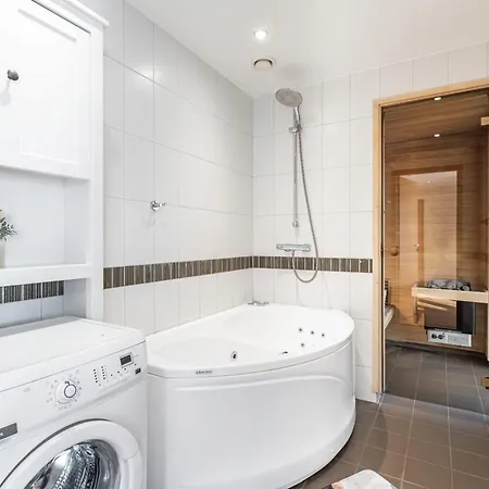 Apartment Airhome - The Admiral House