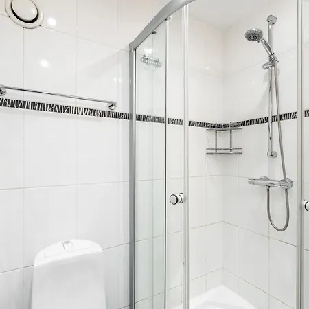 Apartment Airhome - The Admiral House
