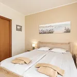 Airhome - The Admiral House
