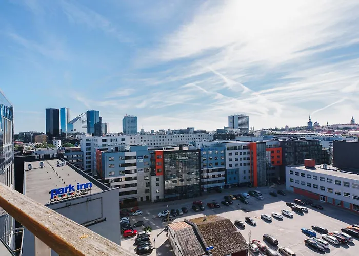 Apartment Airhome - The Admiral House *