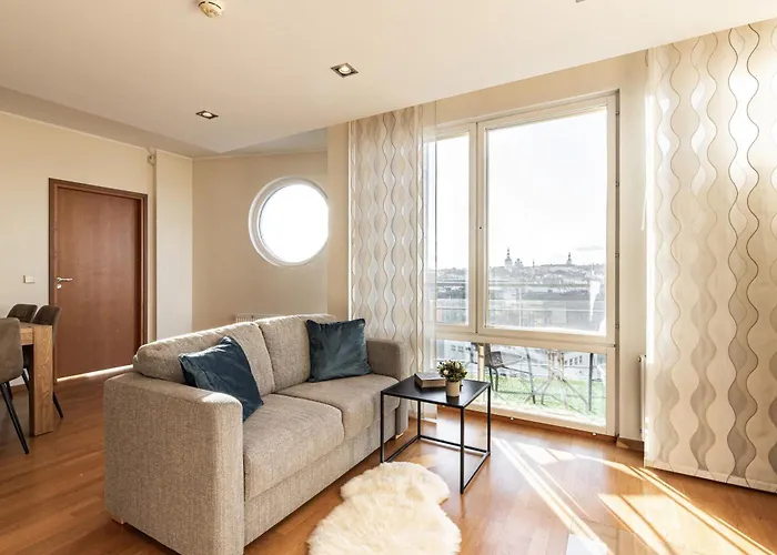 Airhome - The Admiral House *